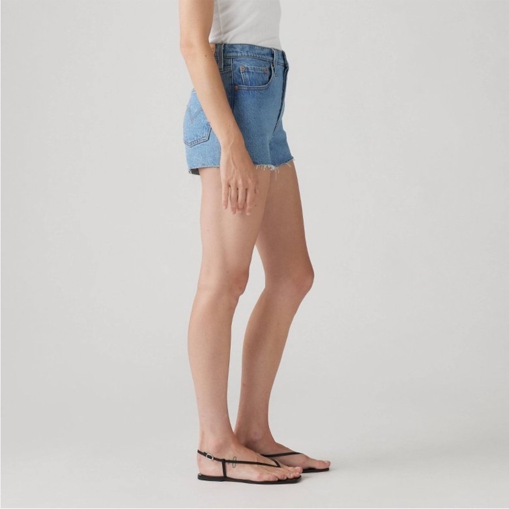 Levi's® 501® Original High Rise Denim Shorts NWT - Picture 2 of 4